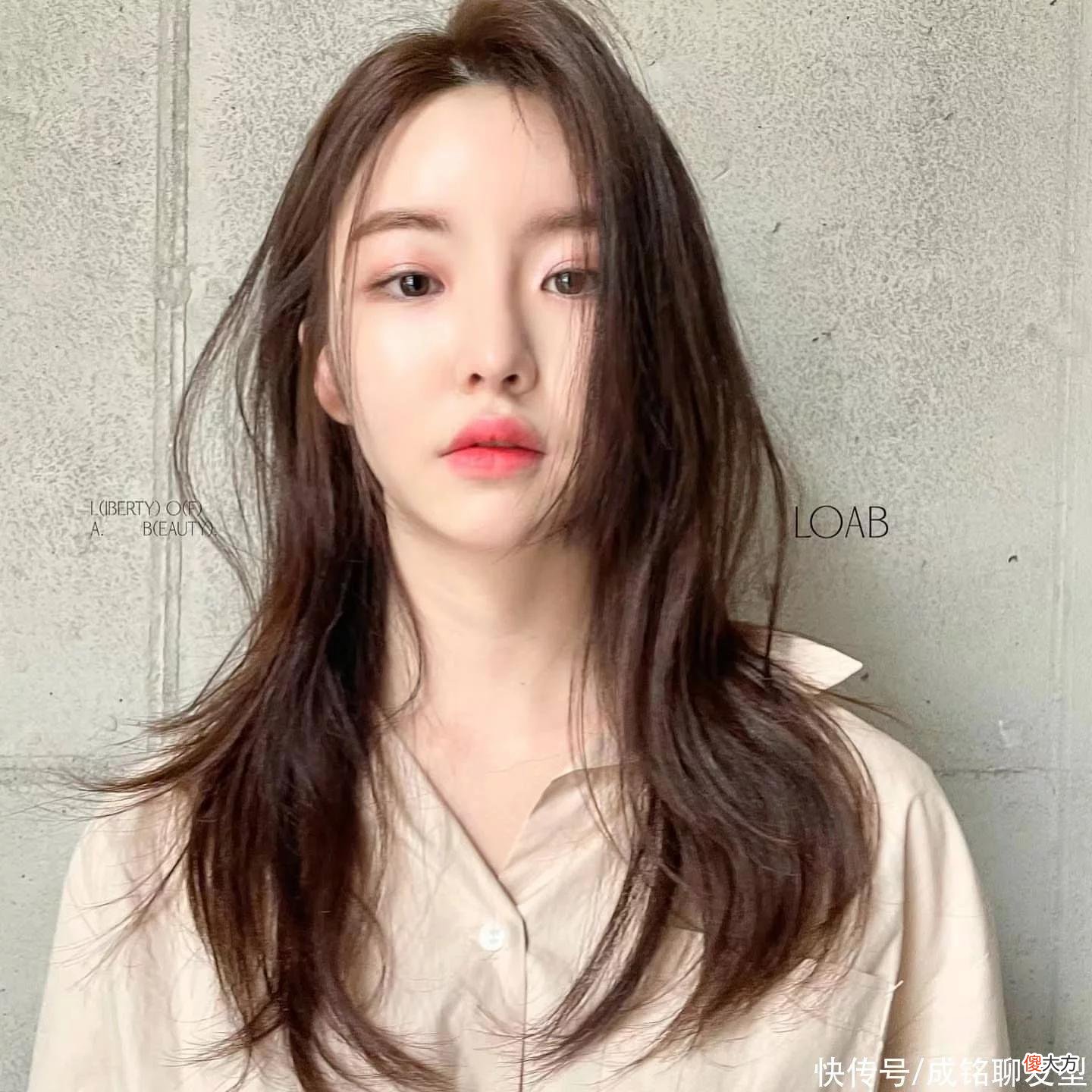 【时尚一点】奔三的女生怎么样烫发，时尚洋气不老气，不伤发质还要好打理？
