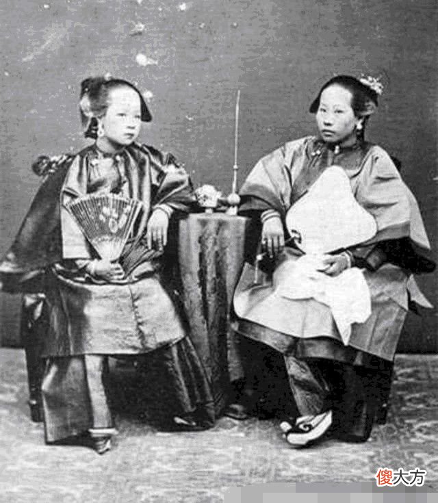 【历史故事】晚清的富家太太，一眼就能分出妻和妾，别再被电视剧骗了