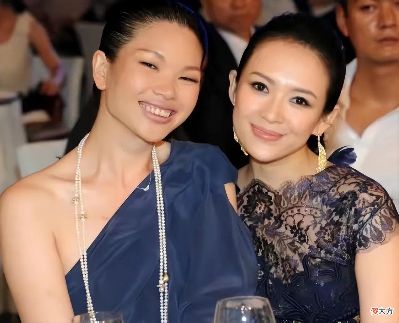 【就爱时尚】小眼睛、塌鼻梁，却嫁法国贵族，成中国首位超模，这个女人凭啥