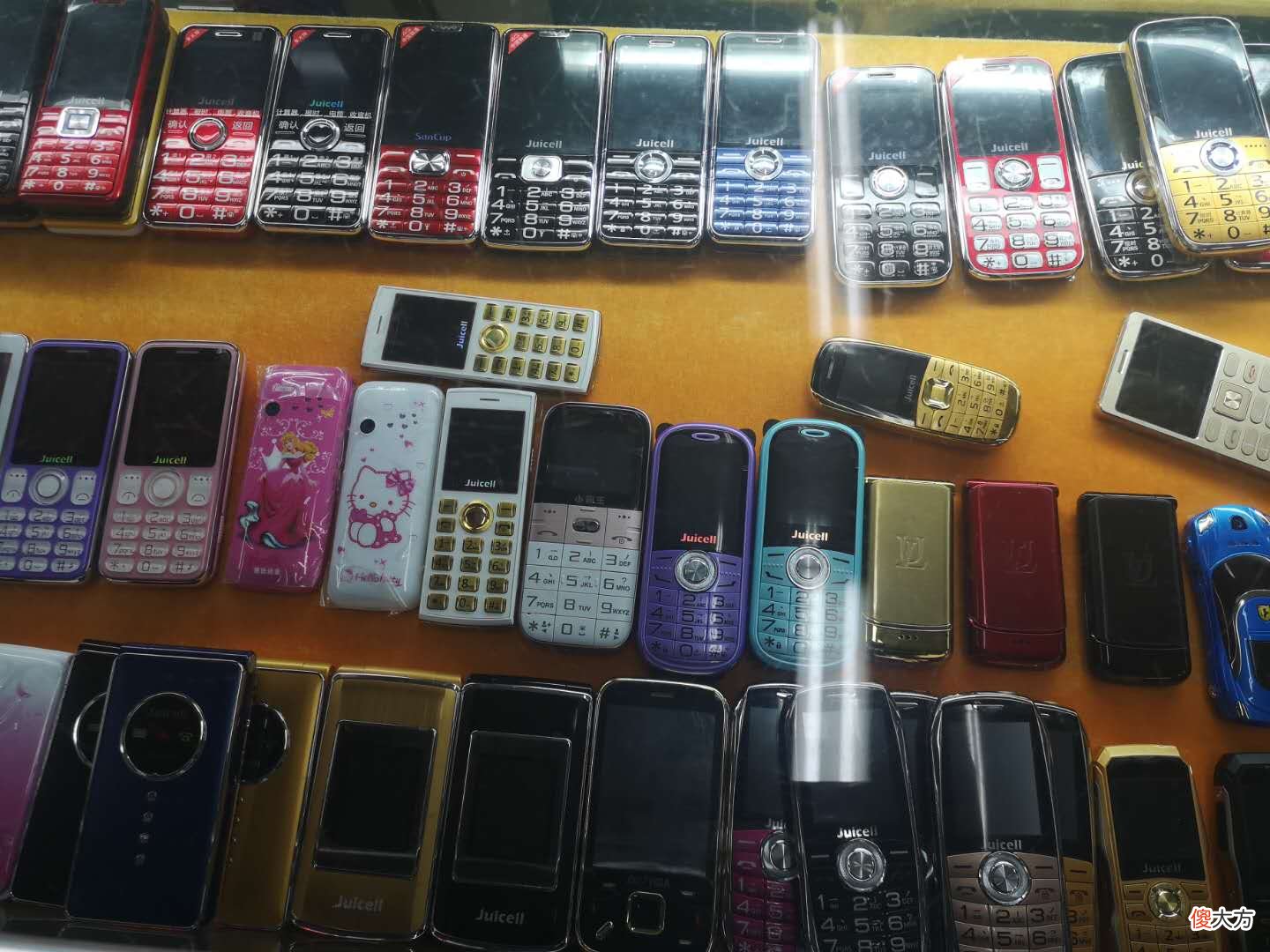 如今的手机通讯市场里都在卖些啥 手机通讯市场卖什么好