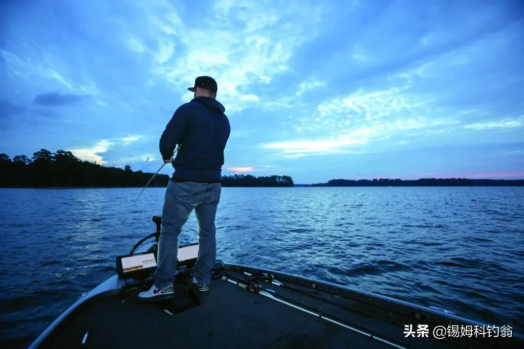 晚上适合打路亚吗 晚上适合路亚吗
