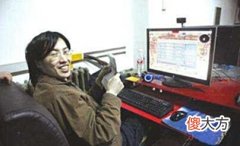 【游戏迷】还记得住在网吧四年的“七哥”吗?已过去12年,他过得怎样了?
