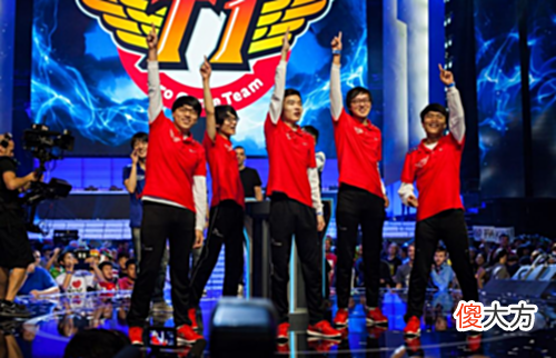 【游戏世界】T1在LCK无人能挡:追平23连胜纪录,梦回SKT时代!