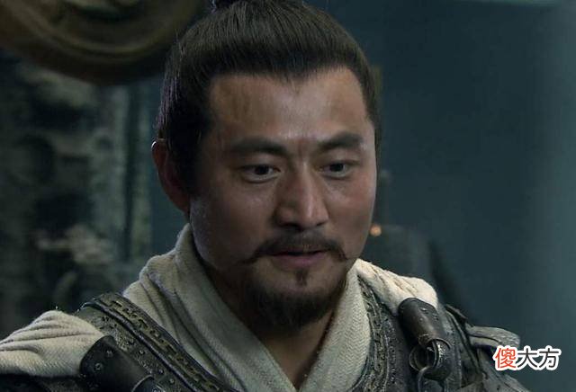 【历史故事】三国时期父子皆英雄的例子为何那么多？乱世生存难，教育得跟上