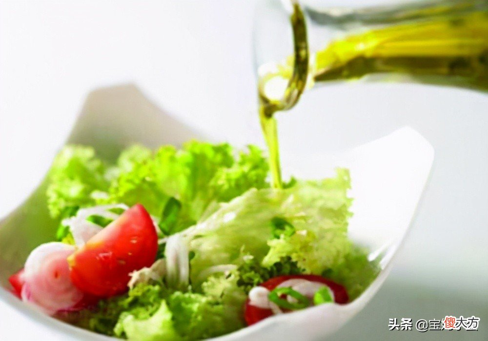 橄榄油的食用方法有哪些 橄榄油食用方法 橄榄油怎么吃