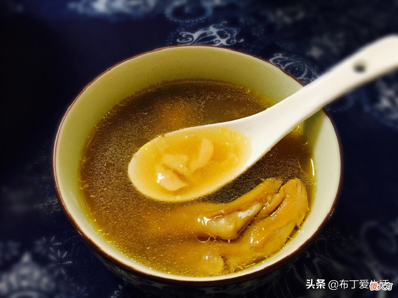鹅汤怎么炖好喝 清炖鹅汤怎么炖好喝