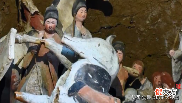 2019年秋天,一座建在祁连山顶的神秘大墓被开启,墓志铭大周故慕容府君墓志!