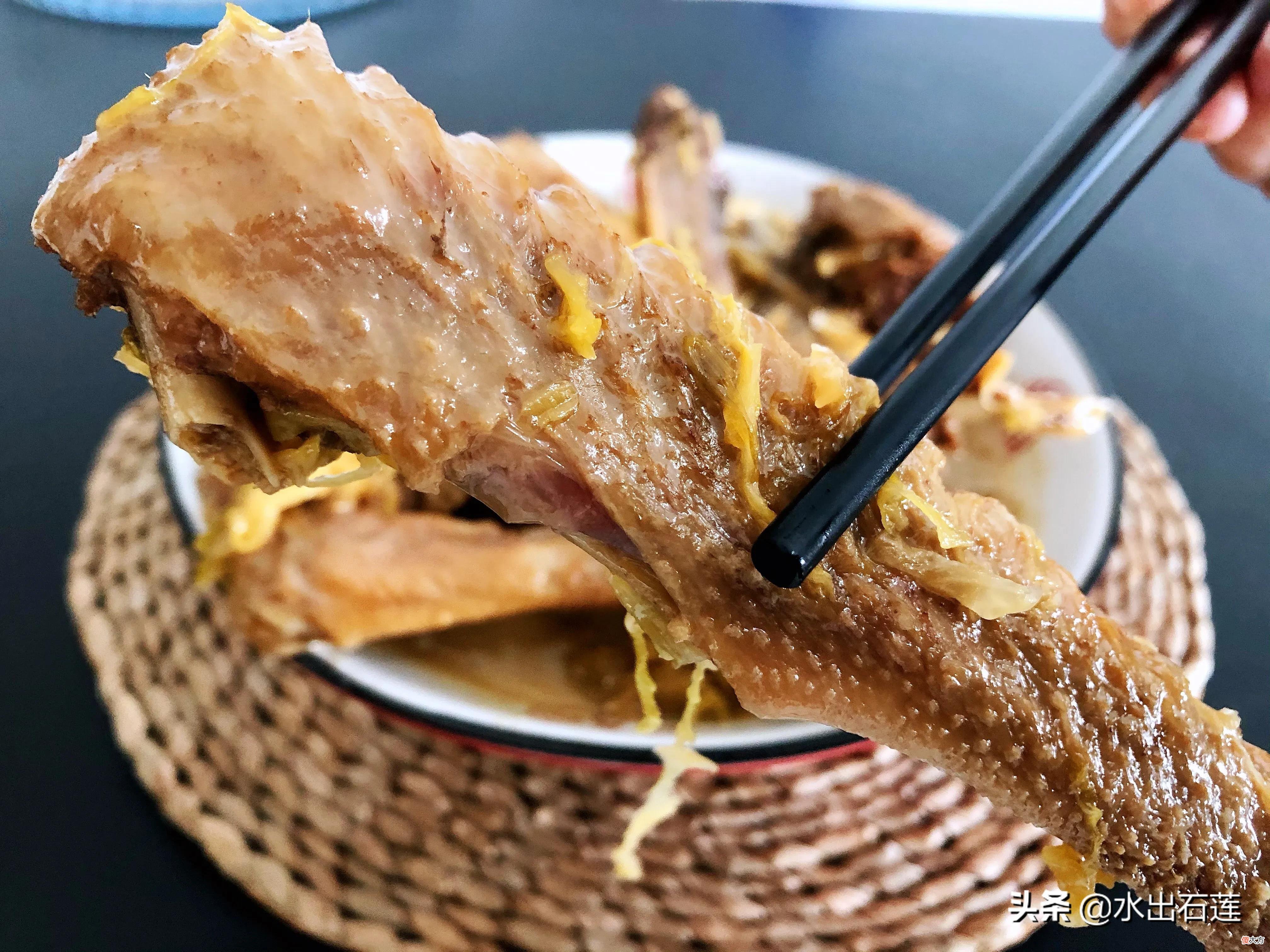 香喷喷的铁锅炖大鹅 最近的铁锅炖大鹅