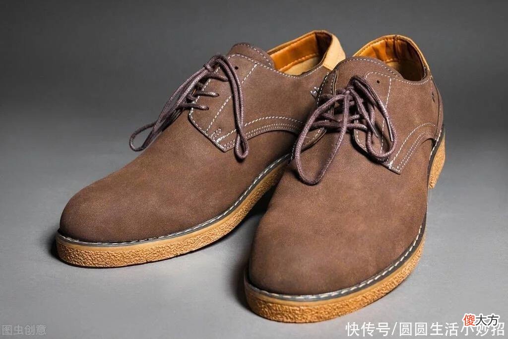 【就爱时尚】今天才知道,鞋子后的小尾巴还有4个隐藏功能,好多人都不知道