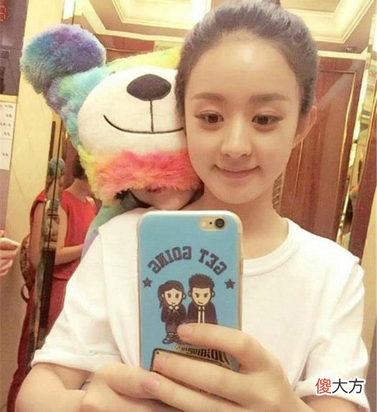 盘点明星们的手机壳 明星的手机壳什么牌子好