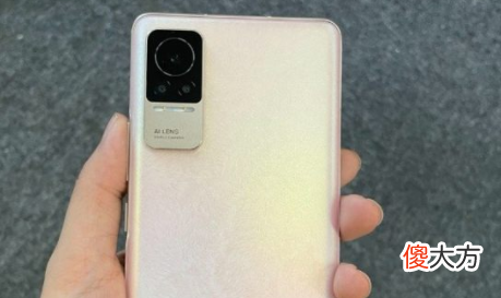 拍照手机怎么选 玩游戏拍照片什么手机好