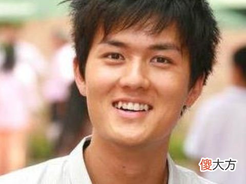 男人塌鼻子面相性情怎样