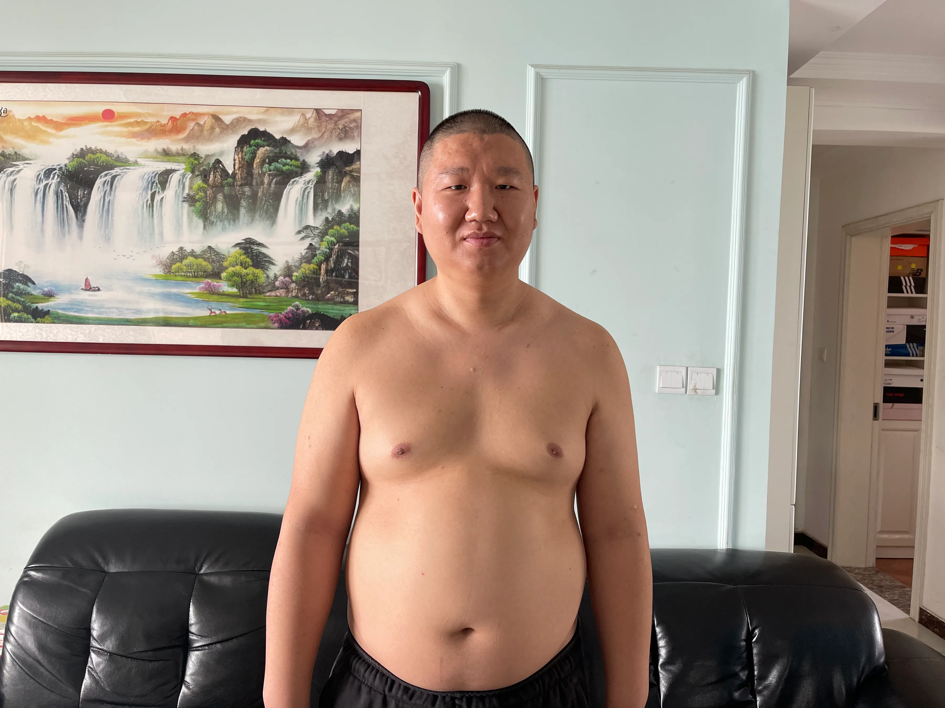 楠哥瘦了60斤用的是什么减肥法 大家好，我是瘦了60斤楠哥