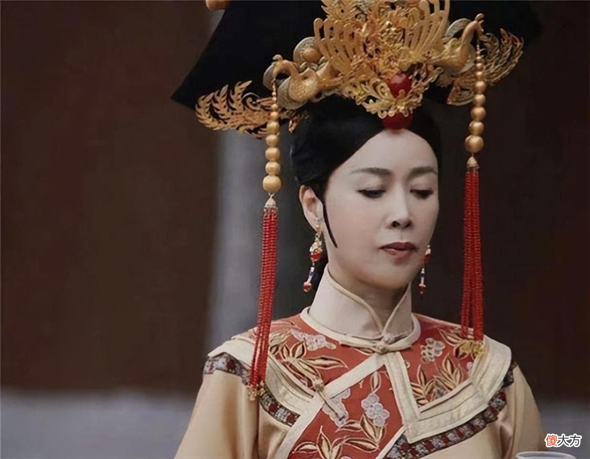 【爱历史】大清亡了之后，格格们都嫁给了谁？这几位大明星，其实是皇室后裔
