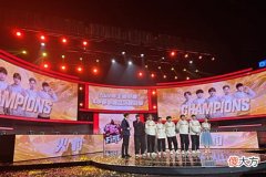 【游戏世界】KPL夏季赛:火豹连败拉低职业联赛下限,射手十八表现不如路人