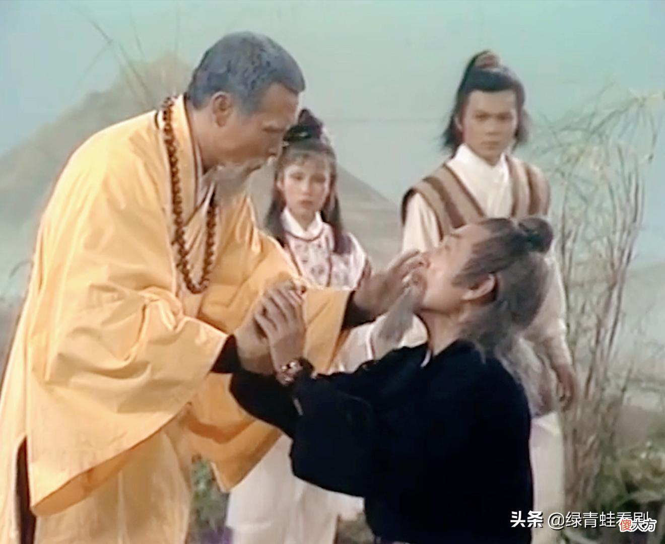 看看他师父是谁 他师傅是谁