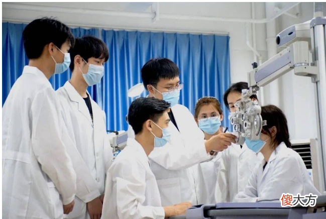 一大批医学院和双一流大学合并？北大研究员不赞成，单科医学院应独立