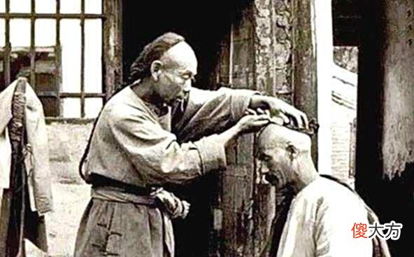 【历史故事】清朝“剃发令”，为何允许道士保留传统衣冠发式？这是怎么回事？