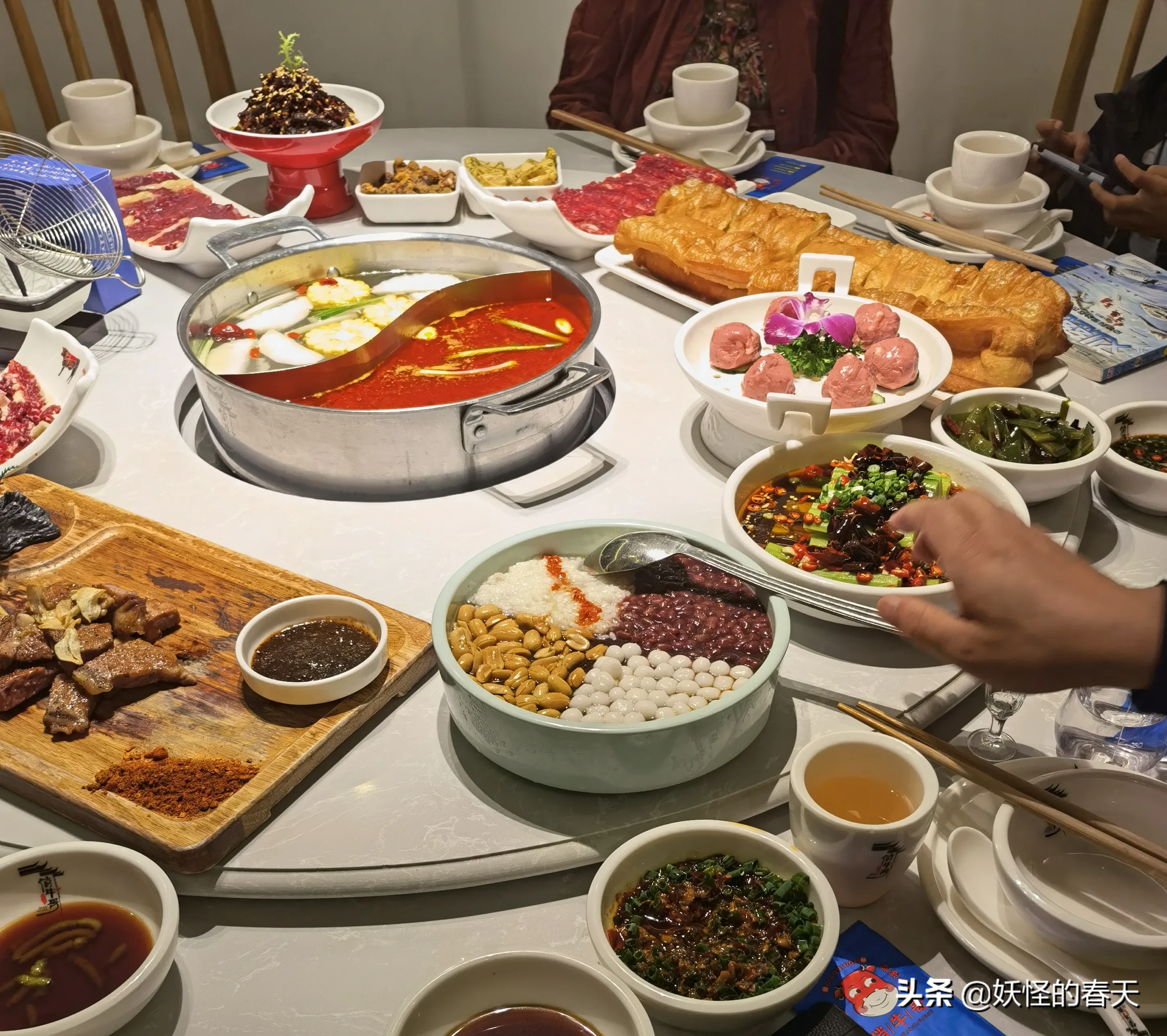 晚上吃了饭要打气嗝是怎么回事 昨天晚餐吃得有点……嗝