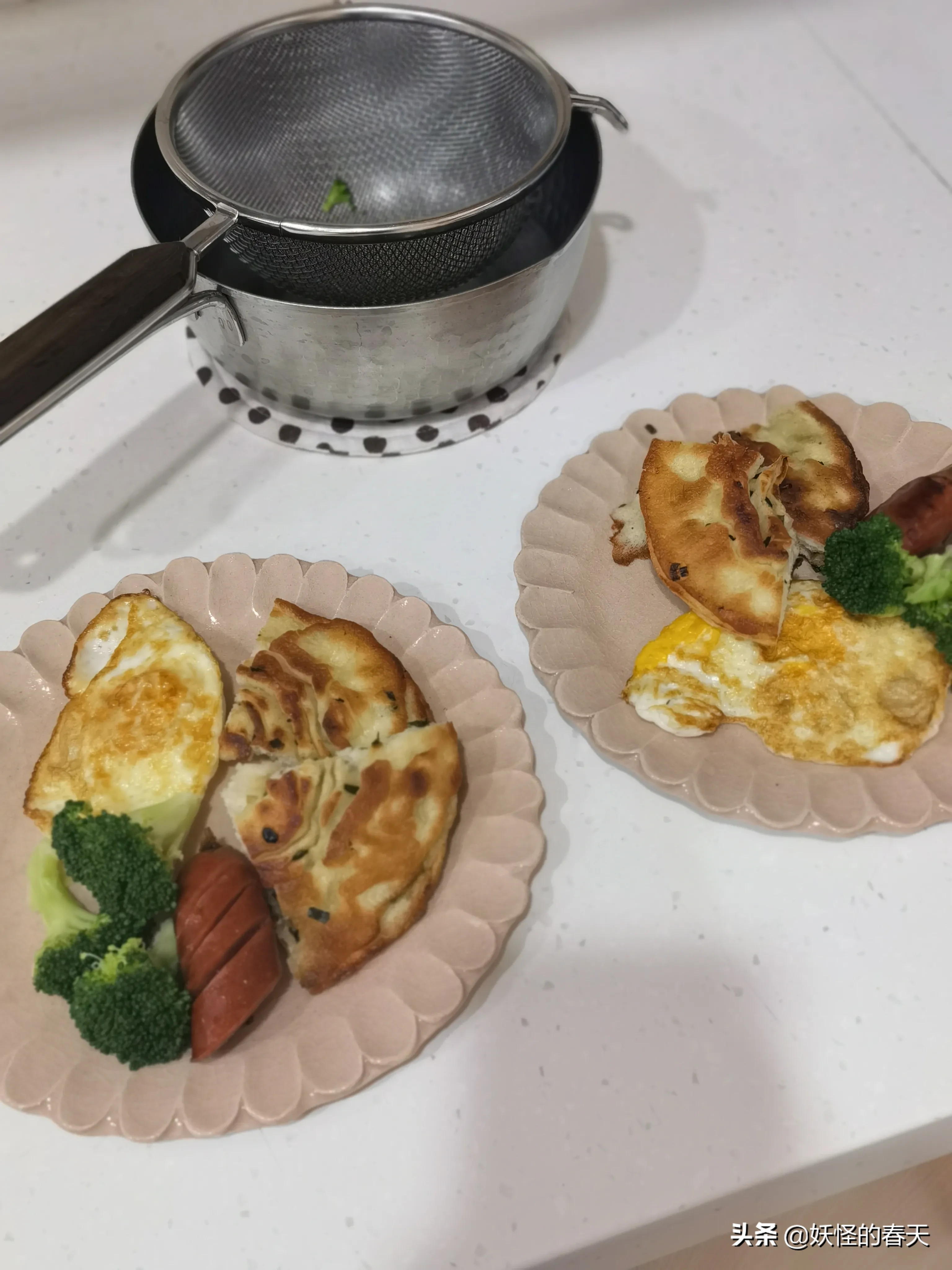 晚上吃了饭要打气嗝是怎么回事 昨天晚餐吃得有点……嗝