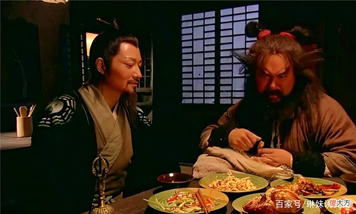 【爱历史】李逵饮下毒酒后，才看清宋江真面目，冷冷说出几字，字字锥心