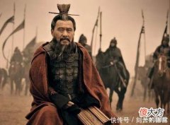 【历史故事】曹操给诸葛亮一封信，只有一句话，却暗含深意，曹操说了什么