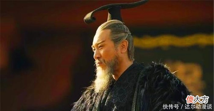 【爱历史】曹操路过一女子墓碑，上面写8字，为何走30里后才解释8字的意思？