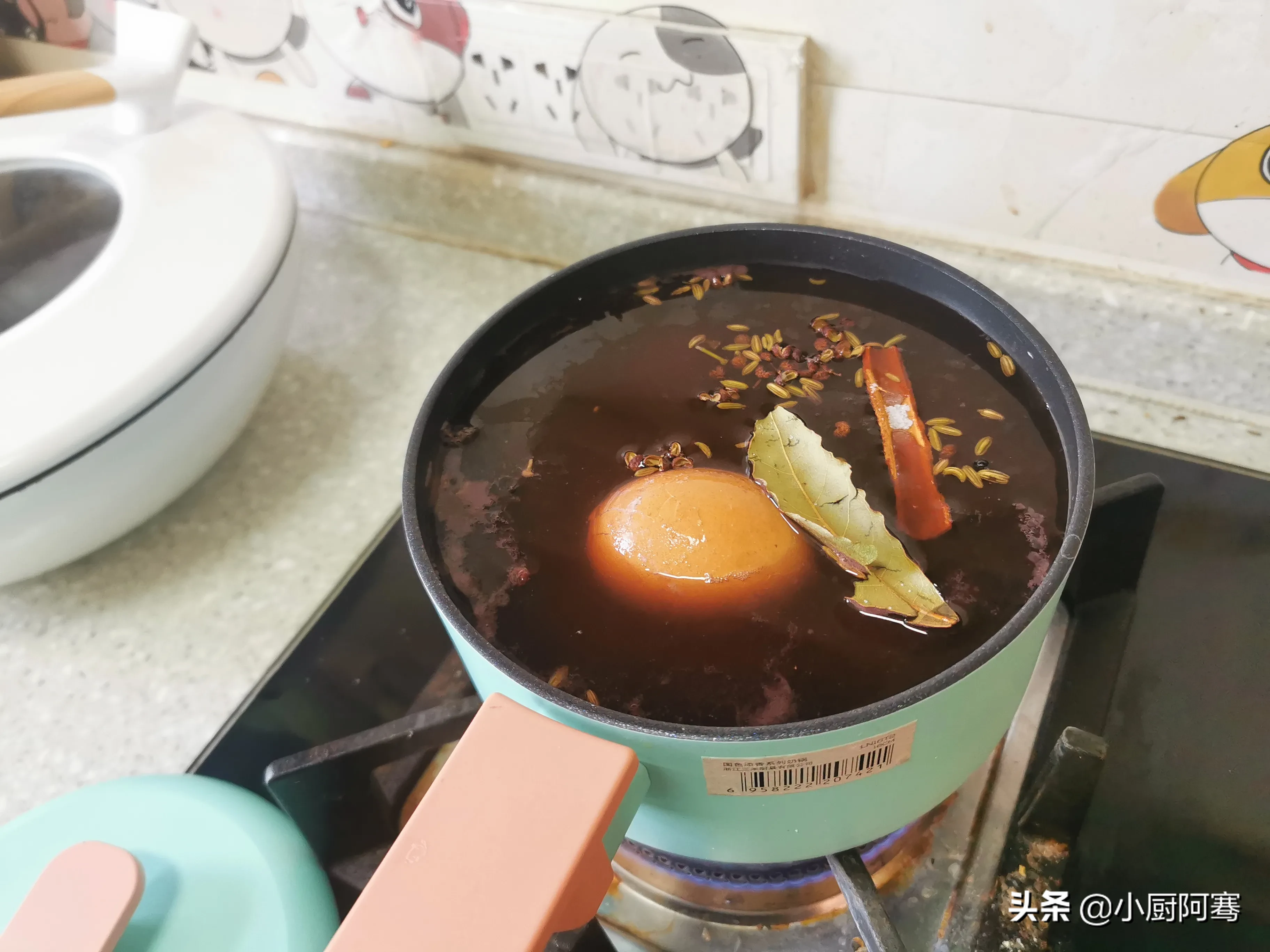 没有茶叶的茶叶蛋还叫茶叶蛋吗？抠鼻