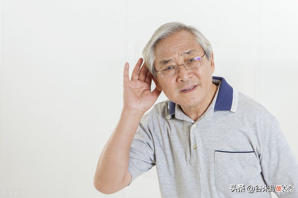 对于那些不会使用智能手机的老人 非智能老年手机什么牌子好