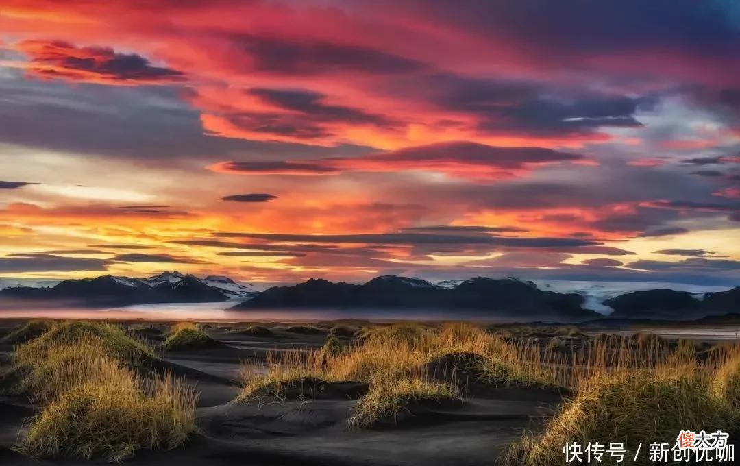 【十二星座】2022下半年，趋利避害，顺心如意，财运上涨，大富大贵的三个生肖