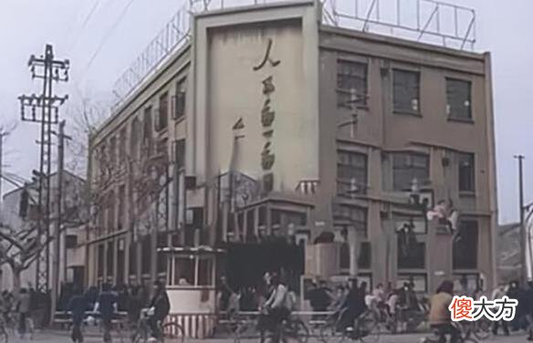 【历史故事】老照片：八十年代的江苏常州，当年的常州工学院很有气势