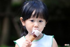 家长注意：夏季养娃，这4件事别做错，当心伤娃，还耽误长个子