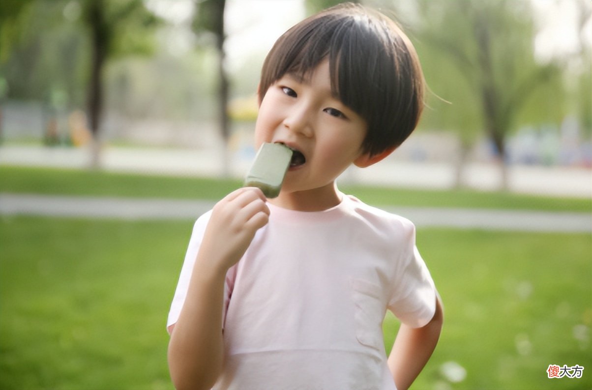 家长注意：夏季养娃，这4件事别做错，当心伤娃，还耽误长个子