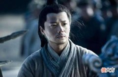 【历史故事】韩信只是个小兵，刘邦为何要封他为大将军？不然萧何也要跟着跑了