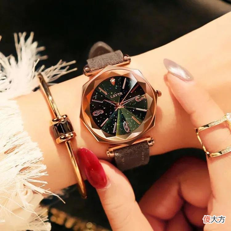 为什么手表都带在左手 手表为什么戴在左手上