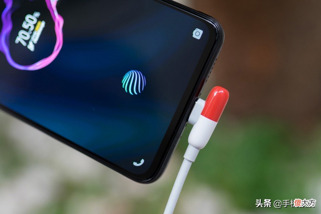 为什么快充手机发热会更快 手机充电好发热是什么原因