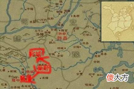 【历史故事】三国时期，刘备为什么在荆州一窝就是7年？