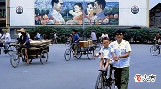 【爱历史】老照片：穿越回1985年的成都，看一看当时的成都是什么样子