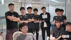 【游戏世界】WB零封狼队,暖阳三连MVP,Fly吕布四大皆空,狼星又是熟悉的味道