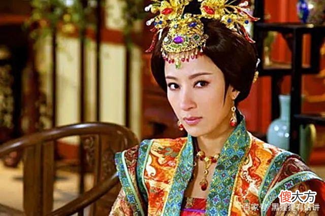 【历史故事】皇贵妃和皇后的区别是什么？皇贵妃真的能威胁到皇后的地位吗？
