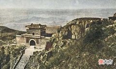 【历史故事】老照片：清末时的山东，图3是青岛海滨的欧式建筑，图8是大明湖畔