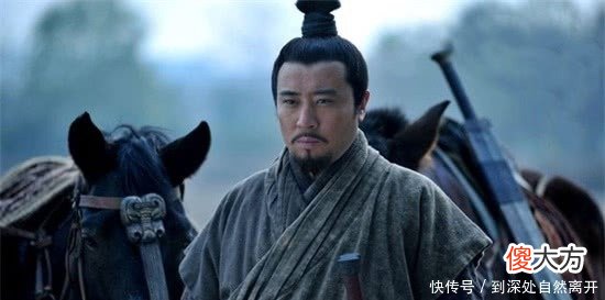 【爱历史】刘备死也没想到，帮助儿子的顾命大臣，会被诸葛亮使计陷害入狱