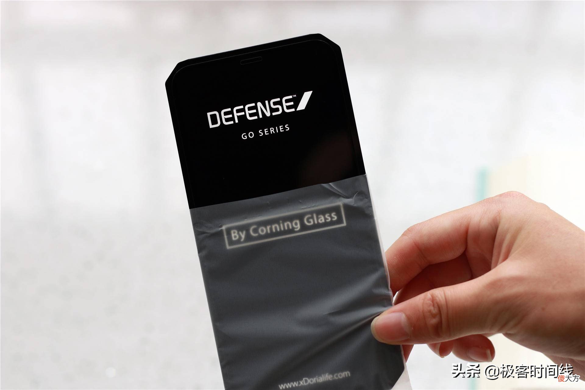 Defense苹果11钢化膜 苹果11自带钢化膜