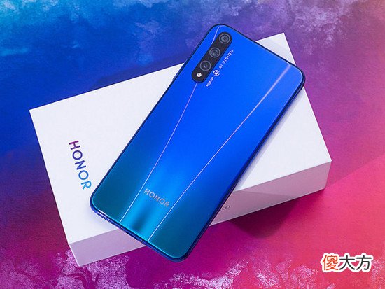 1700元的荣耀20S，与vivo X27的1900元，哪款手机值得入手？