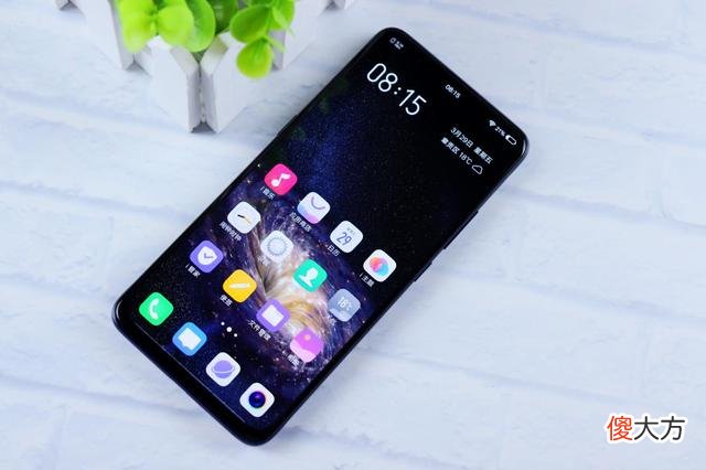 1700元的荣耀20S，与vivo X27的1900元，哪款手机值得入手？