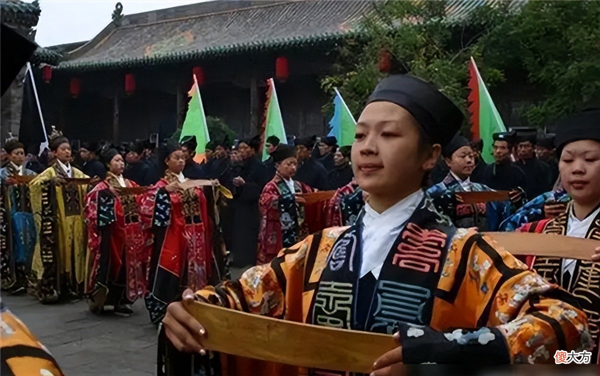 【历史故事】明朝23岁女道士王焘贞，宣告自己将羽化，近10万人围观，最后如何