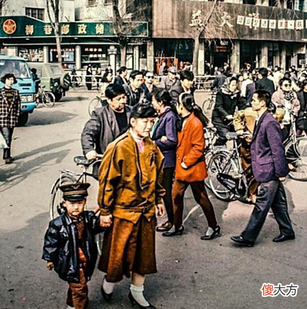 【历史故事】老照片：外国人镜头下1992年的太原，老城区里的生活记忆