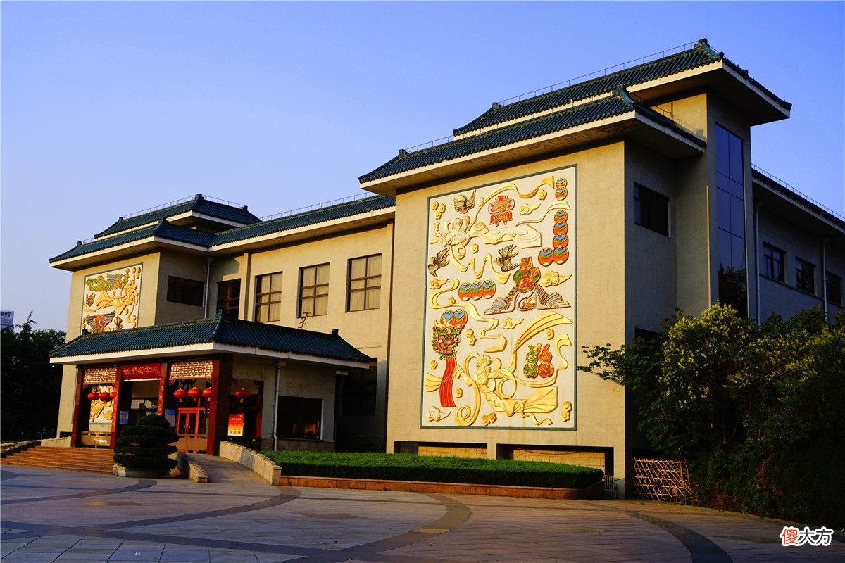 一座以风筝唱响的城市 做风筝的城市