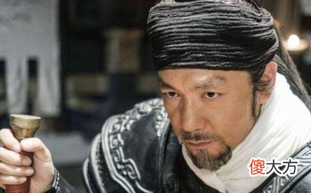 【爱历史】白起征战无数，功高盖主被赐死，为何秦王要等他到70多岁才动手