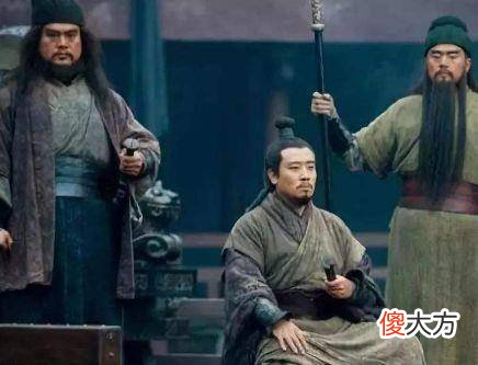 【历史故事】张飞逃命忘记带刘备的老婆，刘备只说两句话，却成黑帮经典名句！